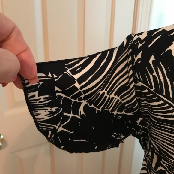 Chaps black & white stretch top. Size P/M - Picture 4 of 5